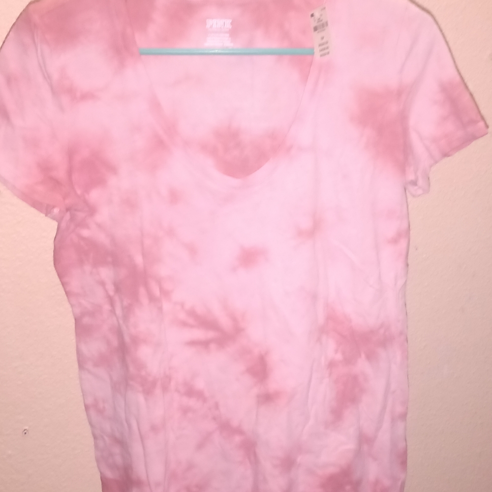 VICTOR'S SECRET PINK SHIRTS